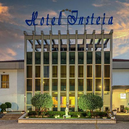 Hotel Insteia Polla Bagian luar foto